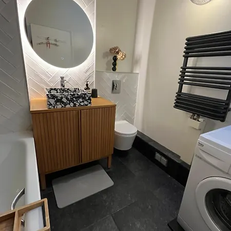 Essence Des Carmes - T3 En Hyper Centre Et Climatise *